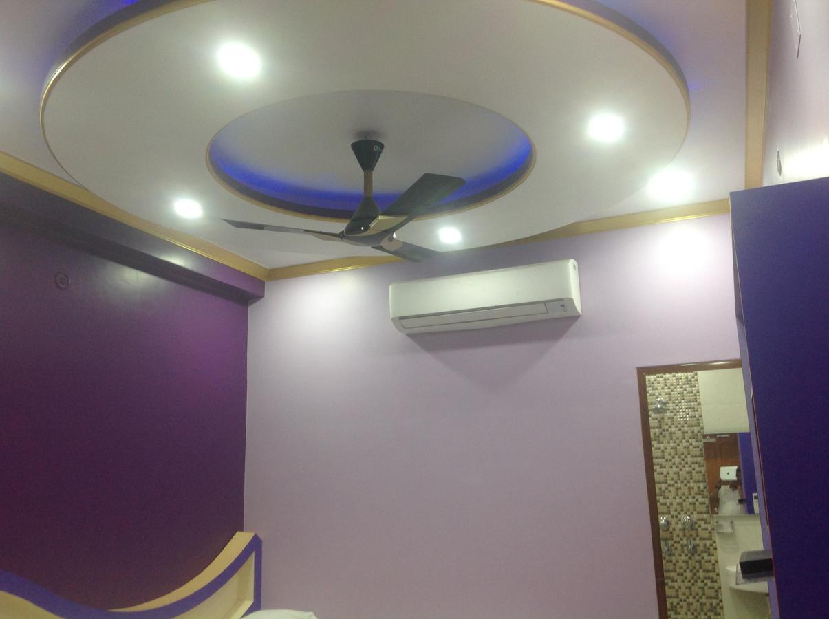 Balaji Palace Varanasi Exterior photo